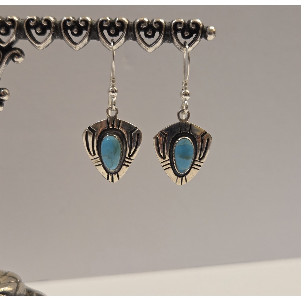 Turquoise Trading Network Sterling Turquoise Arrowhead Shape Dangle Earrings‎